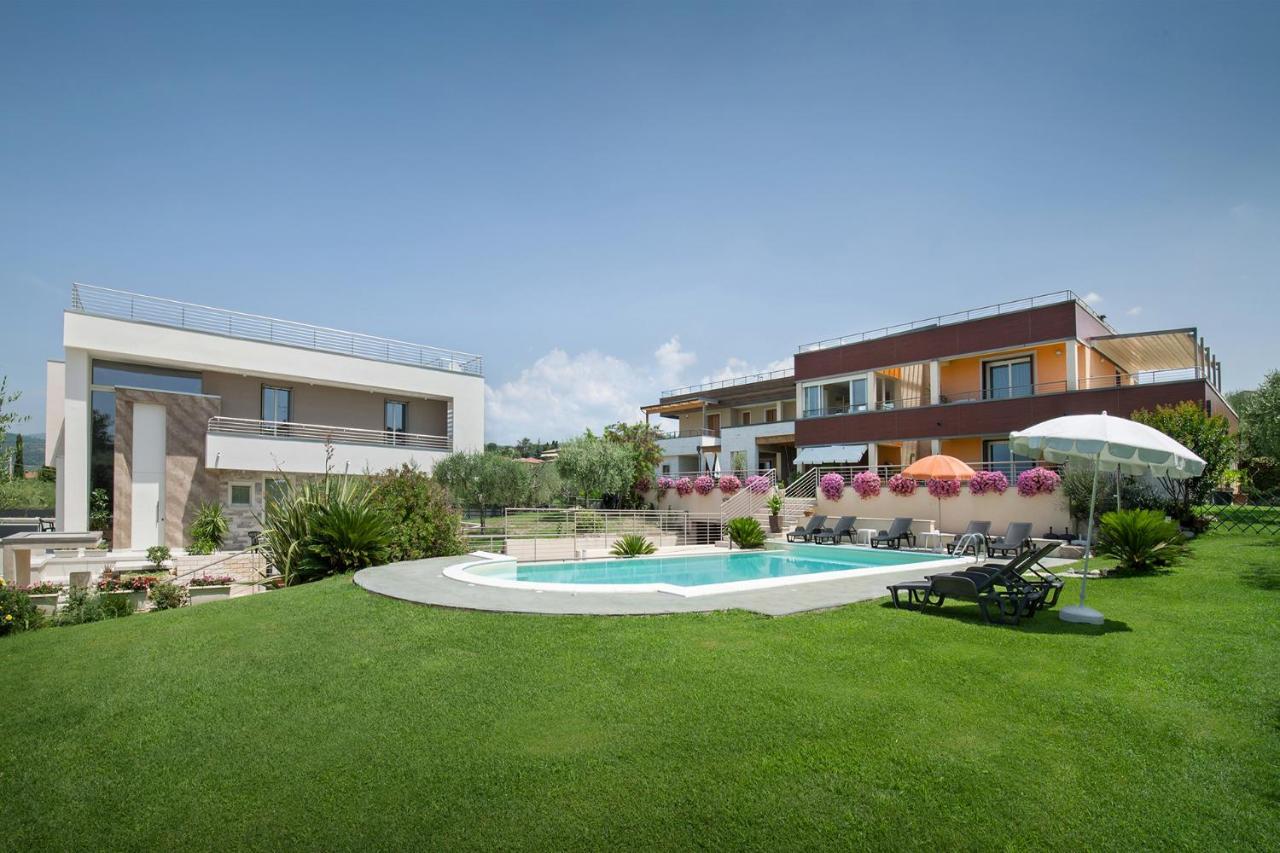 Villa Aurora-Holiday Home Apt 2 Bardolino Exterior photo